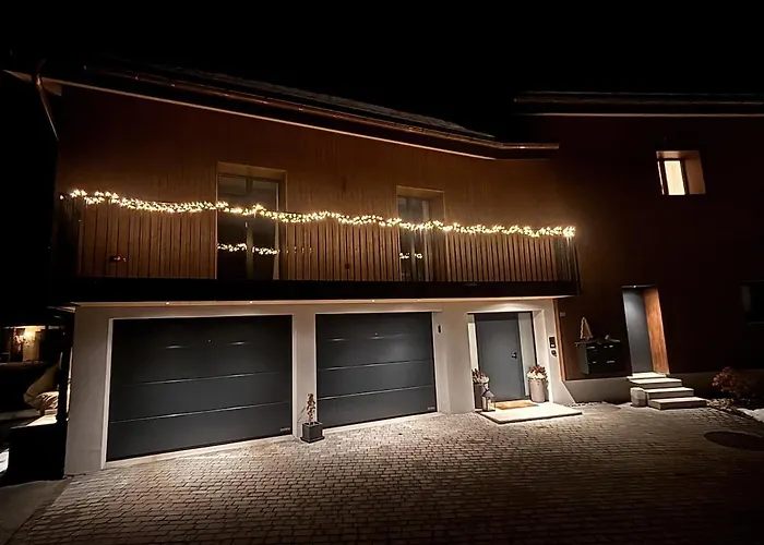 In - Laub אנגלברג